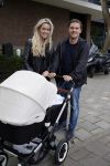 Amsterdam 1 september 2015 
Daniel v Zweden en zijn vriendin Stevie achter de kinderwagen met daarin zoontje Rasphael