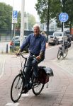 Den Haag 31 augustus 2015
Dolf de Vries op de fiets in Den Haag