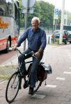Den Haag 31 augustus 2015
Dolf de Vries op de fiets in Den Haag