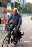 Den Haag 31 augustus 2015
Dolf de Vries op de fiets in Den Haag
