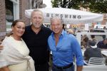 Amsterdam 21 augustus 2015 
Dries en Honoria Roelvink gaan in de nieuwe blushing van Gordon in Amsterdam een koffie drinken.
Dries en Honoria zijn binnenkort 5 jaar getrouwd