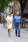 Amsterdam 21 augustus 2015 
Dries en Honoria Roelvink gaan in de nieuwe blushing van Gordon in Amsterdam een koffie drinken.
Dries en Honoria zijn binnenkort 5 jaar getrouwd