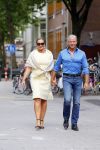 Amsterdam 21 augustus 2015 
Dries en Honoria Roelvink gaan in de nieuwe blushing van Gordon in Amsterdam een koffie drinken.
Dries en Honoria zijn binnenkort 5 jaar getrouwd