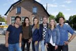 Zoelen 2 september 2015Het team van het RTL4-programma Eigen Huis & Tuin, bestaande uit Thomas Verhoef, Evelyn Struik, Froukje de Both, Tom Groot, Martine Both en Lodewijk Hoekstra.