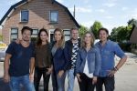 Zoelen 2 september 2015Het team van het RTL4-programma Eigen Huis & Tuin, bestaande uit Thomas Verhoef, Evelyn Struik, Froukje de Both, Tom Groot, Martine Both en Lodewijk Hoekstra.