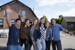 Zoelen 2 september 2015Het team van het RTL4-programma Eigen Huis & Tuin, bestaande uit Thomas Verhoef, Evelyn Struik, Froukje de Both, Tom Groot, Martine Both en Lodewijk Hoekstra.