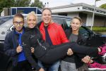 Amsterdam 6 september 2015
ALS Amsterdam City Swim in de grachten van Amsterdam met veel bekende nederlanders.
Mariska Bauer met Frans en zonen Christiaan en Jan