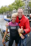 Amsterdam 6 september 2015
ALS Amsterdam City Swim in de grachten van Amsterdam met veel bekende nederlanders.
Mariska Bauer met Frans en zonen Christiaan en Jan