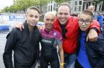 Amsterdam 6 september 2015
ALS Amsterdam City Swim in de grachten van Amsterdam met veel bekende nederlanders.
Mariska Bauer met Frans en zonen Christiaan en Jan
