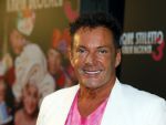 Amsterdam 3 september 2015 
Premiere Stiletto in het nieuwe de la mar.
Gerard Joling met een vriendin