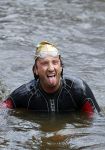 Amsterdam 6 september 2015
ALS Amsterdam City Swim in de grachten van Amsterdam met veel bekende nederlanders.
Jan Joost v Gangelen