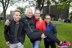 Amsterdam 6 september 2015
ALS Amsterdam City Swim in de grachten van Amsterdam met veel bekende nederlanders.
Mariska Bauer met Frans en zonen Christiaan en Jan