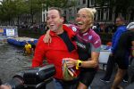 Amsterdam 6 september 2015
ALS Amsterdam City Swim in de grachten van Amsterdam met veel bekende nederlanders.
Mariska Bauer met Frans en zonen Christiaan en Jan