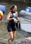 Amsterdam 6 september 2015
ALS Amsterdam City Swim in de grachten van Amsterdam met veel bekende nederlanders.
Mariska Hulscher kwam met vriend Toon en zijn kinderen
