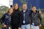 Amsterdam 6 september 2015
ALS Amsterdam City Swim in de grachten van Amsterdam met veel bekende nederlanders.
Mariska Hulscher kwam met vriend Toon en zijn kinderen