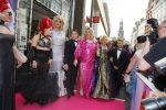 Amsterdam 29 juni 2015
Rainbow awards in Tuschinski.
Mayday en Karin Bloemen