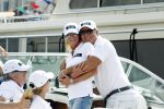 Amsterdam 19 augustus 2015
Milika Peterzon en Jurgen Smit met vrienden op de boot tijdens Sail 2015