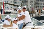 Amsterdam 19 augustus 2015
Milika Peterzon en Jurgen Smit met vrienden op de boot tijdens Sail 2015