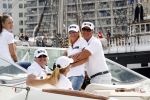 Amsterdam 19 augustus 2015
Milika Peterzon en Jurgen Smit met vrienden op de boot tijdens Sail 2015
