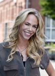 Amsterdam 19 augustus 2015 
Presentatie Expeditie Robinson deelnemers bij de westergasfabriek.. Sharon Doorson, Tim Douwsma, Marian Mudder, Teske de Schepper, Oscar Aerts, Sander Janson, Amara Onwuka, Elle Bandita, Kim Lammers, Kees van der Spek, Wietze de Jager, Klaas van der Eerden, Danny Ghosen, Sandra van Nieuwland, Anna Speller en Jaap Jongbloed met presentatoren Nicolette Kluijver en Dennis Weening