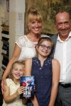 Amsterdam 31 augustus 2015 
Boekpresentatie Peter Romer , Super Nova. Peter met zijn vrouw dochter Nynke en zoon en kleinkinderen