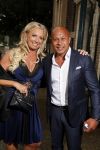 Amsterdam 31 augustus 2015 
Premiere meiden van de herengracht in het tropenmuseum. Oswin Beingsick met Margretha v d Laar