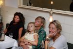Amsterdam 31 augustus 2015 
Boekpresentatie Peter Romer , Super Nova. Vrouw Peter met kleindochter