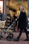 Amsterdam 7 september 2015
Regina Romeijn achter de kinderwagen
