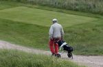 Zandvoort 5 september 2015
 
Op zaterdag 5 september zal traditiegetrouw de Charity Challenge van het KLM Open plaatsvinden op de Kennemer G&CC. Bekende Nederlanders spelen met genodigden van partners en sponsoren van het KLM Open voor het goede doel, UNICEF. Onder de deelnemende BNâ€™ers bevinden zich Jeroen Rietbergen, Bryan Roy, Daan Slooter, , Winston Gerschtanowitz Ties Kruize, Willem van Hanegem, Elsemieke Havenga, Ferry Maat, Jan Lammers, Toine van Peperstraten,Peter Paul Muller,  Ed de Goey, Floris Jan Bovelander en Willy van de Kerkhof en Nicolien Sauerbrei