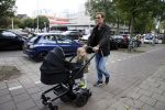 Amsterdam 1 september 2015 
Ronald de Boer met dochter achter de kinderwagen