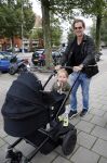 Amsterdam 1 september 2015 
Ronald de Boer met dochter achter de kinderwagen