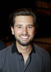Amsterdam 29 augustus 2015
Fandag bij endemol van GTST Goede tijden slechte tijden.
All You Need Is GTST Live Show met de castleden uit de RTL televisie soapserie GTST. Joep Sertons, Robin Martens, Buddy Vedder  Ruud Feltkamp Marjolein Keuning, Gaby Blaaser, Dilan Yurdacul, Bartho Braat, Babette van Veen, Jette van der Meij, Pip Pellens, Erik de Vogel, Caroline de Bruijn, Barbara Sloesen, Inge Schrama, Miro Kloosterman en Marly van der Velden Everon Jackson Hooi, Beau Schneider en Guido Spek zijn aanwezig.