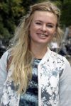Amsterdam 19 augustus 2015 
Presentatie Expeditie Robinson deelnemers bij de westergasfabriek.. Sharon Doorson, Tim Douwsma, Marian Mudder, Teske de Schepper, Oscar Aerts, Sander Janson, Amara Onwuka, Elle Bandita, Kim Lammers, Kees van der Spek, Wietze de Jager, Klaas van der Eerden, Danny Ghosen, Sandra van Nieuwland, Anna Speller en Jaap Jongbloed met presentatoren Nicolette Kluijver en Dennis Weening