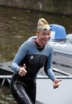 Amsterdam 6 september 2015
ALS Amsterdam City Swim in de grachten van Amsterdam met veel bekende nederlanders.
Sophie Hilbrand
