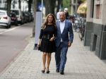 Den Haag 31 augustus 2015
Tatjana met vriend Lex v Hessen bij opening Fafa dansschool.