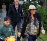 Nigtevecht 5 september 2015
Trijntje Oosterhuis treedt zwanger op bij het muziekfeest in NIgtevecht. Ook haar beide zoons zijn erbij
