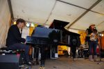Nigtevecht 5 september 2015
Trijntje Oosterhuis treedt zwanger op bij het muziekfeest in NIgtevecht. Ook haar beide zoons zijn erbij