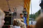 Nigtevecht 5 september 2015
Trijntje Oosterhuis treedt zwanger op bij het muziekfeest in NIgtevecht. Ook haar beide zoons zijn erbij