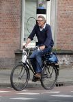 Amsterdam 24 augustus 2015 
Ursul de Geer op de fiets