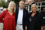 Blaricum 6 september 2016
Surprise party voor Willibrord Frequin zijn 75e verjaardag bij  Moeke Spijstra.
Zijn vriendin kinderen en kleinkinderen zijn natuurlijk aanwezig. Aad Dorien en Els Ouborg