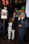 Blaricum 6 september 2016
Surprise party voor Willibrord Frequin zijn 75e verjaardag bij  Moeke Spijstra.
Zijn vriendin kinderen en kleinkinderen zijn natuurlijk aanwezig. Aad Dorien en Els Ouborg