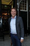 Amsterdam 2 september 2016
Diner voor Albert Verlinde met zijn oud rtl boulevard collega's bij le Garage. Albert met Winston Gerschtanowitz