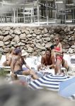 ibiza 27 juni 2016 
Stranddag van Nick en Kirsten Schilder de dag na hun trouwen bij el chirinquito.
Aanwezig oa Jan en Liza Smit Simon en Annemarie Keizer Jaap Kwakman met vriendin Aloys Buys met vriendin Jaap Reesema