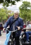 Amsterdam 12 augustus 2016
Barrie Stevens op de fiets in Amsterdam
