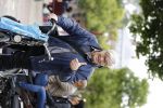 Amsterdam 12 augustus 2016
Barrie Stevens op de fiets in Amsterdam