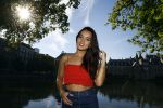 Den Haag 25 augustus 2015
Bibi Breijman bij de hofvijver in Den Haag. Bibi vlogt tegenwoordig.