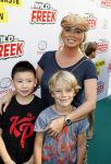 Amsterdam 31 augustus 2016
Presentatie Freek Vonk in Tuschinski. Bridget Maasland met zoon Mees