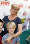 Amsterdam 31 augustus 2016
Presentatie Freek Vonk in Tuschinski. Bridget Maasland met zoon Mees