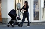 Amsterdam 30 augustus 2016
Debby Petter achter de kinderwagen.
