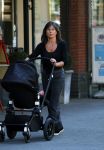 Amsterdam 30 augustus 2016
Debby Petter achter de kinderwagen.